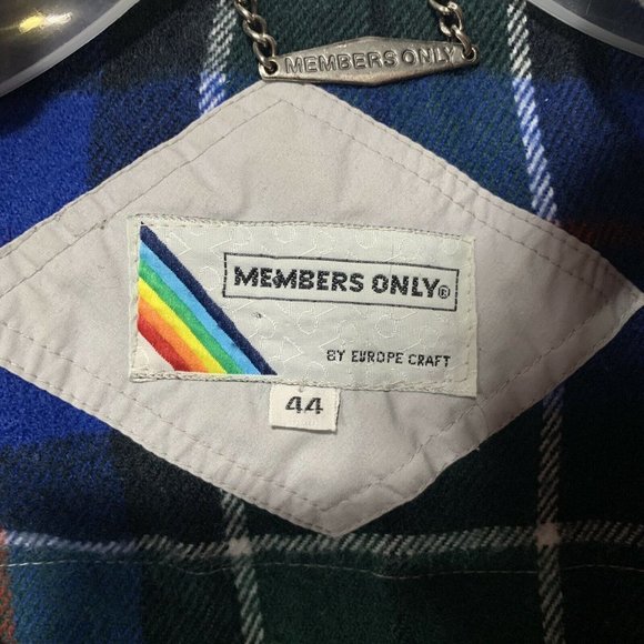 Vintage Members Only Grey Down Men Puffer Jacket Plaid Lined Coat Size 52 - Picture 6 of 12